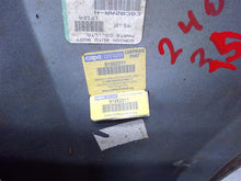 Load image into Gallery viewer, FRONT FENDER Audi Q5 SQ5 09 10 11 12 13 14 15 16 Right - 1362027

