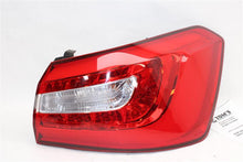 Load image into Gallery viewer, OUTER TAIL LIGHT LAMP Kia Cadenza 2014 14 2015 15 2016 16 Right - 1362103
