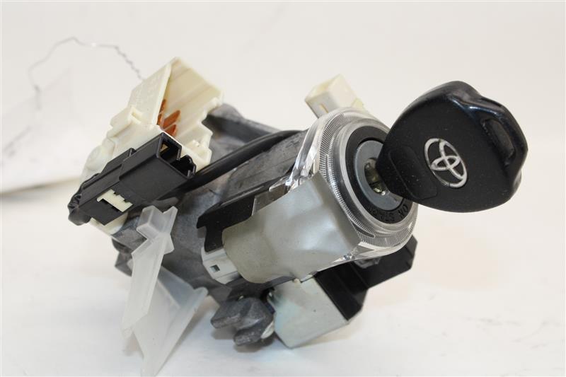 IGNITION SWITCH Avalon Scion TC Tercel 97 98 99 - 07 08 - 1363558