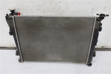Load image into Gallery viewer, RADIATOR FAN ASSEMBLY Hyundai Azera 2015 15 2016 16 2017 17 - 1363582
