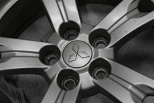 Load image into Gallery viewer, WHEEL RIM - 1363721
