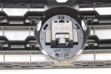 Load image into Gallery viewer, GRILLE Volkswagen Atlas 2018 18 2019 19 2020 20 - 1363897
