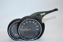 Load image into Gallery viewer, SPEEDOMETER CLUSTER Mini Clubman Cooper 2016 16 2017 17 - 1364286
