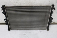 Load image into Gallery viewer, RADIATOR Land Rover LR2 2008 08 2009 09 2010 10 2011 11 - 1364539
