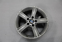 Load image into Gallery viewer, WHEEL RIM 320i 328D 328i 335i 428i 435i Active 3 12-15 17x7-1/2 - 1365149
