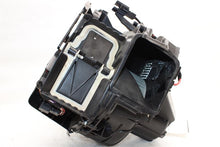 Load image into Gallery viewer, FRONT A/C HEATER BLOWER MOTOR 528D 528i 535i 535i Gt 550i 550i Gt 09-15 - 1365823

