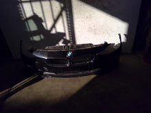 Load image into Gallery viewer, Front Bumper BMW 320i 2016 - 1366184
