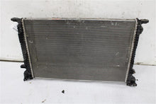 Load image into Gallery viewer, RADIATOR A4 A5 Q5 S4 S5 SQ5 08 09 10 11 12 13 14 15 16 AT - 1367152
