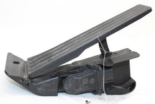 Load image into Gallery viewer, ELECTRONIC PEDAL ASSEMBLY BMW X5 2016 16 - 1367333
