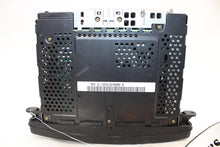 Load image into Gallery viewer, Radio Mercedes CLK320 C240 C320 C32 2001 01 2002 02 2003 03 2004 04 2005 05 - 1369183
