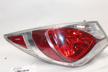 Load image into Gallery viewer, OUTER TAIL LIGHT LAMP Hyundai Sonata Sonata Hybrid 15 16 17 Left - 1370462
