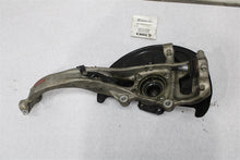 Load image into Gallery viewer, FRONT SPINDLE KNUCKLE Audi Q7 17 18 19 20 21 22 23 24 Left - 1370742
