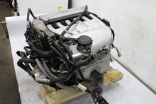 Load image into Gallery viewer, ENGINE Volkswagen Touareg 2005 05 2006 06 2007 07 3.2L - 1372148
