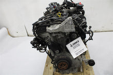 Load image into Gallery viewer, ENGINE MOTOR Land Rover Evoque 14 15 16 17 2.0L VIN G - 1372744
