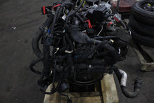 Load image into Gallery viewer, ENGINE MOTOR Land Rover Evoque 14 15 16 17 2.0L VIN G - 1372744
