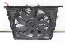 Load image into Gallery viewer, RADIATOR FAN ASSEMBLY 550i 550i Gt 650i 750 HYBRID 750i 750il 09-15 - 1372867
