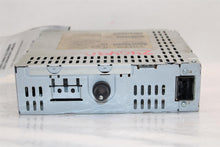 Load image into Gallery viewer, CD Player Volvo S40 V50 2004 04 2005 05 2006 06 2007 07 - 1375521
