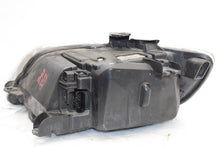 Load image into Gallery viewer, HEADLIGHT LAMP ASSEMBLY Audi Q7 10 11 12 13 14 Right - 1375866
