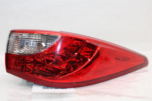 Load image into Gallery viewer, OUTER TAIL LIGHT LAMP JX35 QX60 2013 13 2014 14 2015 15 Right - 1376791
