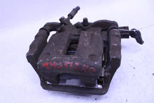Load image into Gallery viewer, REAR BRAKE CALIPER Land Rover LR2 2013 13 2014 14 2015 15 Right - 1377292
