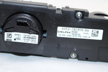 Load image into Gallery viewer, RADIO Land Rover LR2 2013 13 2014 14 2015 15 - 1377344
