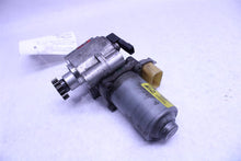 Load image into Gallery viewer, TRANSFER CASE ACTUATOR MOTOR 325ci 325i 328i 330ci 330i 330xi 335i 06-13 - 1377536
