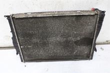Load image into Gallery viewer, RADIATOR BMW 323i 128i 325i 328i 330i 2006 06 2007 07 2008 08 09 10 11 12 Auto - 1377546
