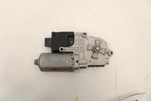 Load image into Gallery viewer, SUNROOF MOTOR BMW X1 2018 18 - 1378159
