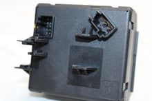 Load image into Gallery viewer, IGNITION SWITCH C230 C250 C300 C350 C63 E300 E350 E400 E550 E63 08-13 - 1379737
