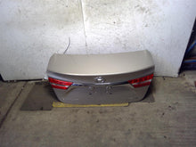 Load image into Gallery viewer, TRUNK LID Toyota Avalon 2013 13 2014 14 2015 15 - 1380044
