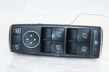 Load image into Gallery viewer, FRONT DOOR WINDOW SWITCH B250 CLA45 Gl350 Gl450 Gl550 GL63 13-20 Left - 1382399
