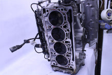 Load image into Gallery viewer, CYLINDER HEAD Beetle Golf Jetta Passat 15 16 17 18 19 - 1383235
