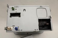 Load image into Gallery viewer, RADIO Volkswagen Beetle EOS Jetta 12 13 14 15 16 - 1383328
