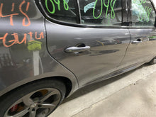 Load image into Gallery viewer, REAR DOOR 2017 17 Right - 1384342
