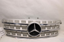 Load image into Gallery viewer, GRILLE ML320 ML350 ML450 ML550 ML63 2009 09 2010 10 2011 11 - 1384978
