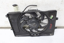 Load image into Gallery viewer, RADIATOR FAN ASSEMBLY Elantra Forte 19 20 21 22 23 24 - 1385544

