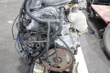 Load image into Gallery viewer, Engine Motor Volkswagen Eurovan 2001 - 1388087
