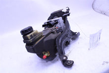Load image into Gallery viewer, POWER STEERING PUMP Nissan Pathfinder 17 18 19 20 - 1392102

