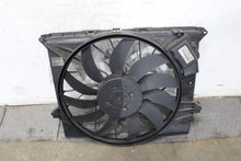 Load image into Gallery viewer, RADIATOR FAN ASSEMBLY Gl320 Gl350 Gl450 Gl550 ML320 ML350 07-12 - 1392495
