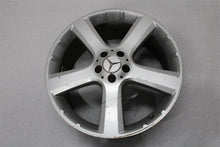 Load image into Gallery viewer, WHEEL RIM Gl320 Gl450 Gl550 07-09 19x8-1/2 - 1392534
