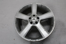 Load image into Gallery viewer, WHEEL RIM Gl320 Gl450 Gl550 07-09 19x8-1/2 - 1392535
