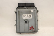 Load image into Gallery viewer, ECU ECM COMPUTER Mercedes C300 C350 SLK350 GLK350 2013 13 - 1392859
