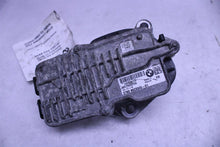 Load image into Gallery viewer, TRANSFER CASE ACTUATOR MOTOR 228I 320i 328D 328i 328I GT 335i 335i 10-17 - 1394332

