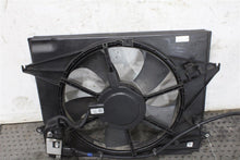 Load image into Gallery viewer, RADIATOR FAN ASSEMBLY Hyundai Sonata Sonata Hybrid 17 18 19 - 1396463
