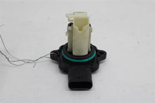 Load image into Gallery viewer, Mass Air Flow Sensor Meter MAF 135i 335i 528i 535i 535i Gt 640I 10-17 - 1397084
