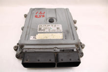 Load image into Gallery viewer, ECU ECM COMPUTER Mercedes C300 C350 SLK350 GLK350 2013 13 - 1398672
