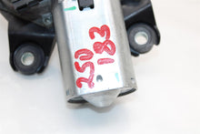Load image into Gallery viewer, REAR WIPER MOTOR Gl320 Gl350 Gl450 Gl550 GL63 AMG ML320 ML350 06-15 - 1399038

