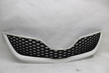 Load image into Gallery viewer, GRILLE Toyota Camry 2010 10 2011 11 - 1399830

