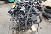 Load image into Gallery viewer, ENGINE MOTOR Volvo S60 2016 16 2017 17 2018 18 2.0L VIN 26 - 1399985
