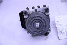 Load image into Gallery viewer, ABS ANTI-LOCK BRAKE PUMP Subaru Impreza WRX 2017 17 2018 18 - 1400655
